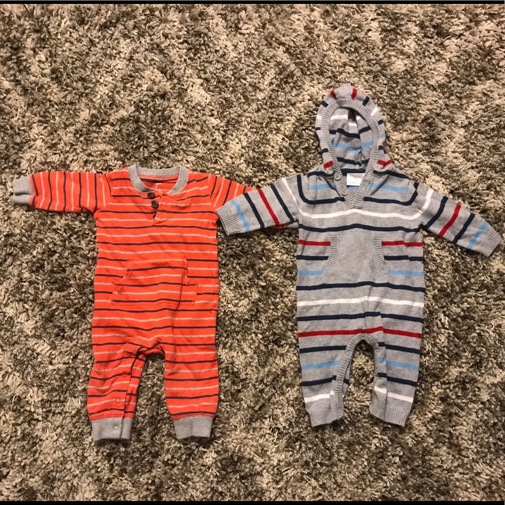 Set of 2 6-9mo Boys’ Winter Bodysuits